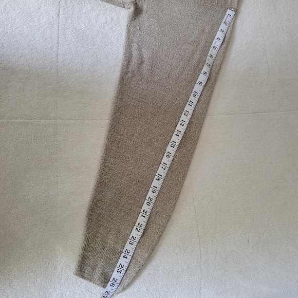 Dockers Men's Light Tan V-Neck Sweater - Picture 6 of 7